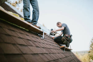 Local Roofers in New Pittsburg, IN